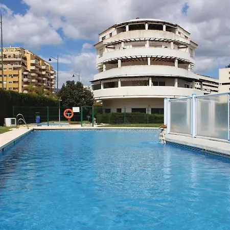 Апартаменты Stunning Apartment In Estepona With Wifi *