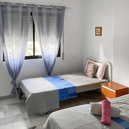 Schöne 2-zimmer-wohnung In Estepona