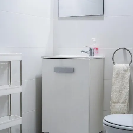 Apartment Schöne 2-zimmer-wohnung In *