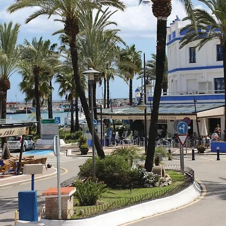 公寓 2 Bedroom Lovely In *